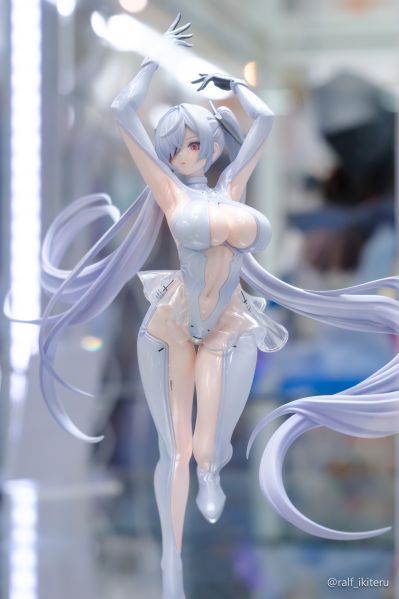 S.K.P 胜利女神：新的希望 爱丽丝：仙境兔女郎