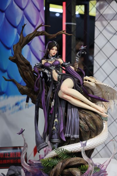 剑网3 蛇引迷心 · 五毒成女