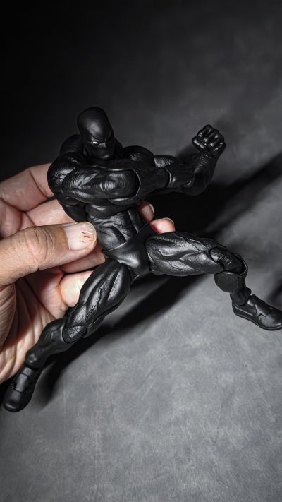 大块头黑肤限定版