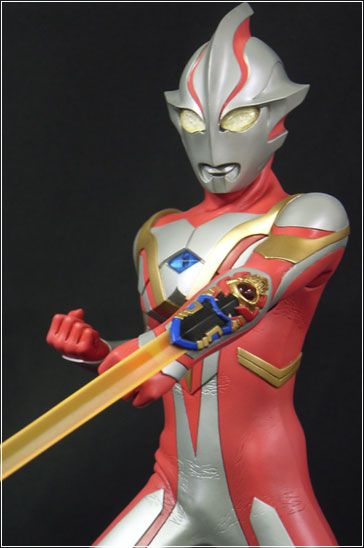 大怪兽系列 梦比优斯奥特曼 勇者形态