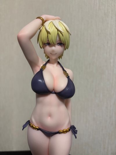 魔都精兵的奴隶 出云天花 泳装