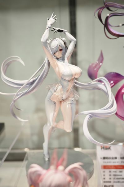 S.K.P 胜利女神：新的希望 爱丽丝：仙境兔女郎