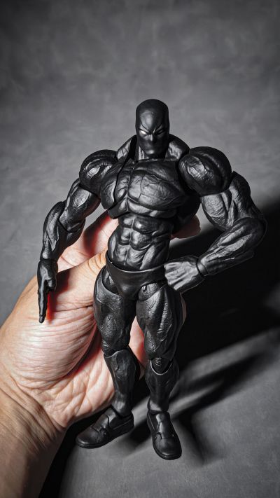 大块头黑肤限定版