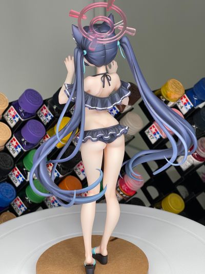 蔚蓝档案  黑见芹香 水着ver.