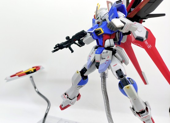 HGCE 1/144 威力型脉冲高达