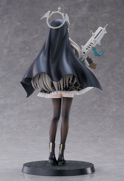 蔚蓝档案 歌住樱子