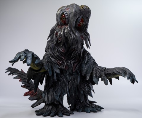 S.H.MonsterArts  黑多拉 50周年特别纪念套装