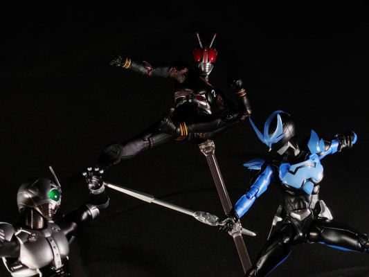 S.H.Figuarts（真骨雕制法） 银翼超人