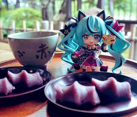 粘土人#2759 初音未来 黑招财未来
