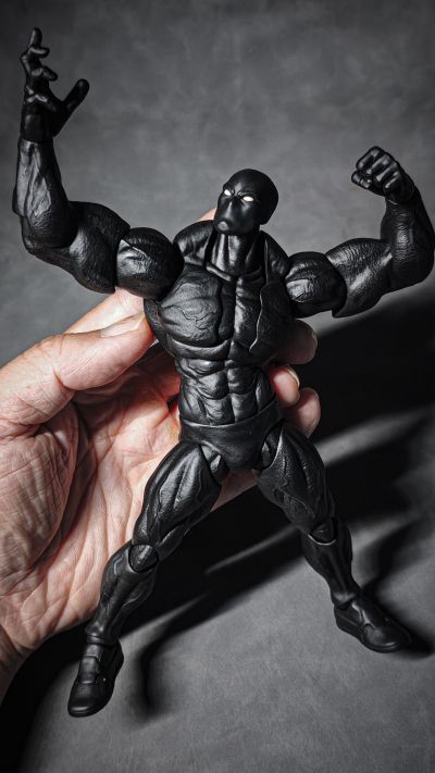 大块头黑肤限定版