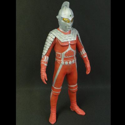 大怪兽系列 假赛文奥特曼 发光版