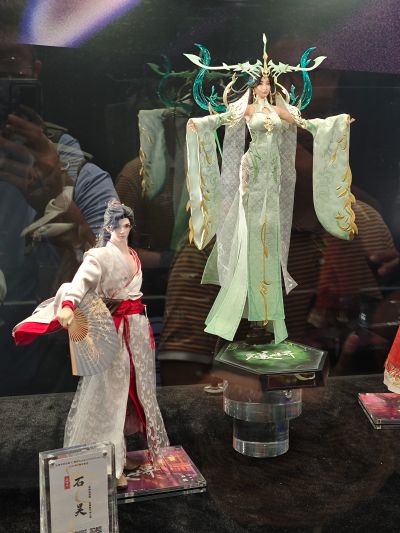 斗破苍穹 美杜莎 1/6比例珍藏可动人偶