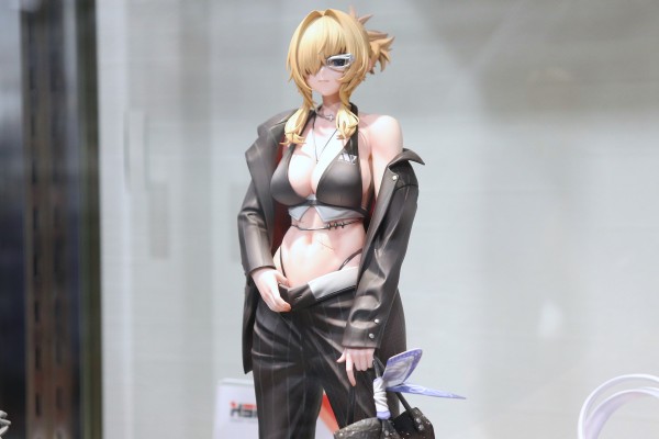 胜利女神：新的希望 格拉维：美丽的你