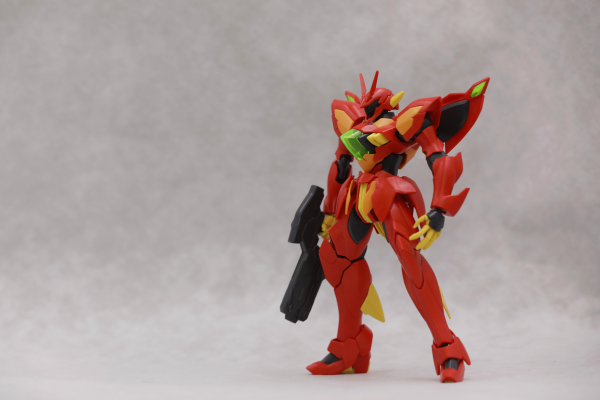 HG  机动战士高达AGE 雷吉鲁斯高达