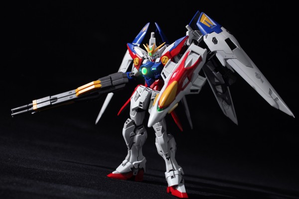 RG 1/144 飞翼高达零式