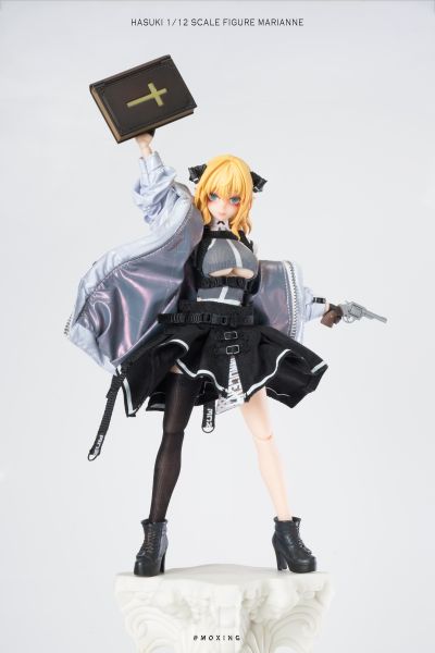 白衣教主-玛丽安努