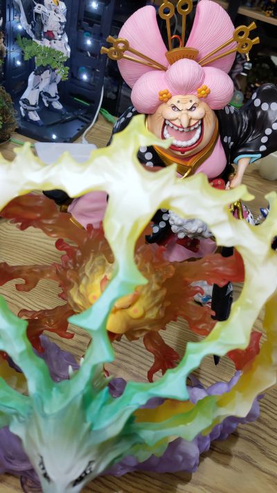 FiguartsZERO [超激战] 航海王 和之国篇 夏洛特·玲玲 -花魁阿铃 鬼岛怪物决战-