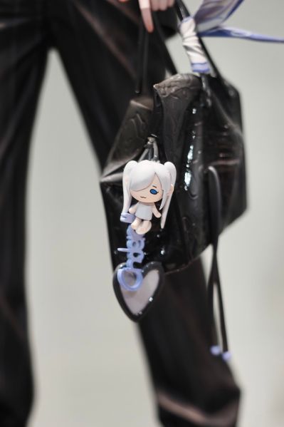 胜利女神：新的希望 格拉维：美丽的你