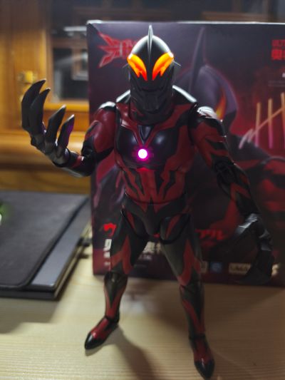 光轨迹 贝利亚奥特曼