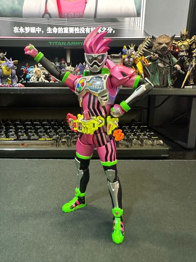 S.H.Figuarts 假面骑士艾克赛德 动作玩家 等级2 平成世代版