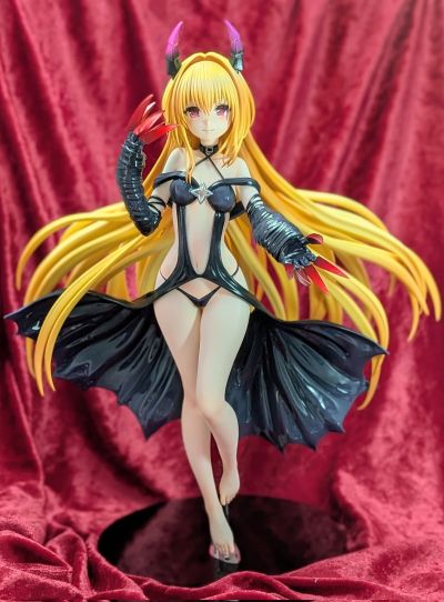 出包王女DARKNESS 金色暗影 DARKNESS