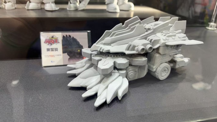 铁甲威虫之骑刃王 狮鹫骑