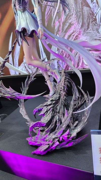 神印王座动画 圣采儿