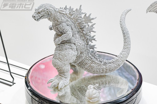 PLAfig. No.PF-04 哥斯拉（2001）