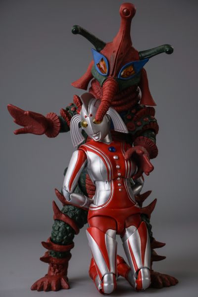 S.H.Figuarts  奥特之母