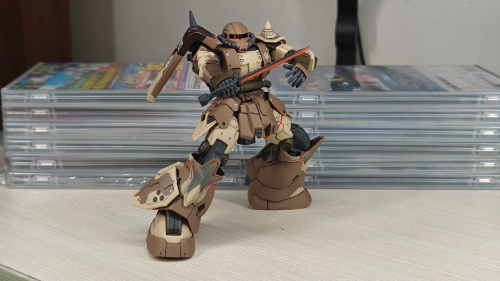 HG 1/144 地表高机动型渣古（达南专用）