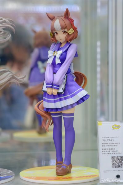 赛马娘 芦毛灰姑娘  双铃莱特