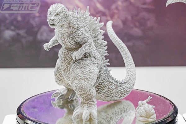 PLAfig. No.PF-04 哥斯拉（2001）