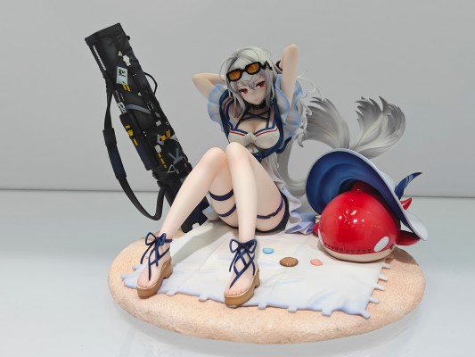 明日方舟 斯卡蒂 驭浪WR04