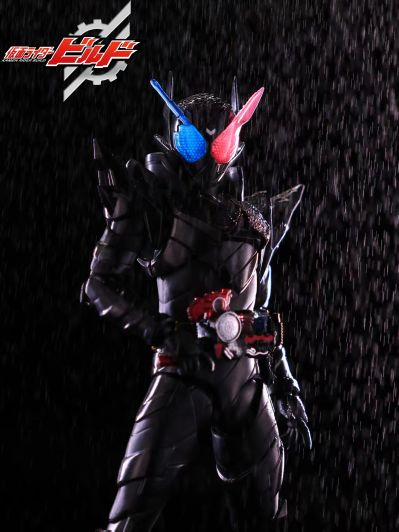 S.H.Figuarts 假面骑士创骑 兔子坦克危险形态 平成世代版