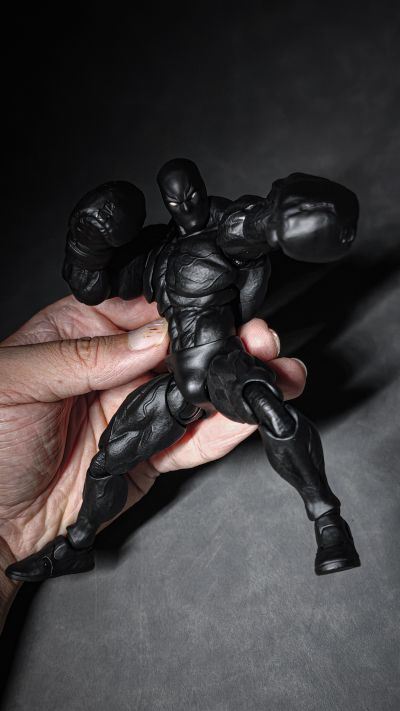 大块头黑肤限定版