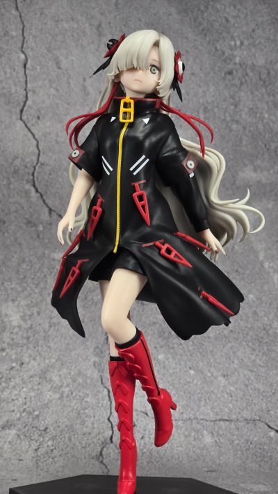 神椿市建设中。 夜河世界