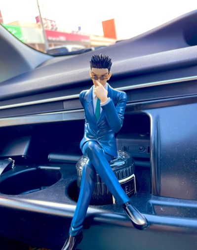 猎人 压泡面人偶—雷欧力—