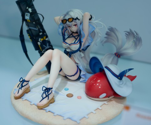 明日方舟 斯卡蒂 驭浪WR04