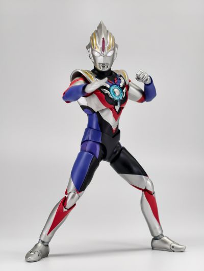 S.H.Figuarts    欧布奥特曼 重光形态（新生代之星）（暂译）