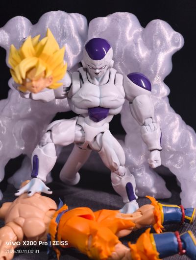 S.H.Figuarts  全力弗利萨