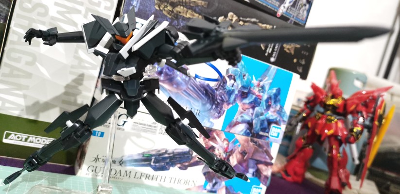 HG 1/144 格拉汉姆专用联合旗帜式特装型Ⅱ（GN旗帜式）