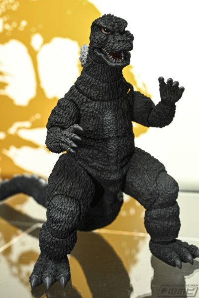 S.H.MonsterArts 哥斯拉（1975）