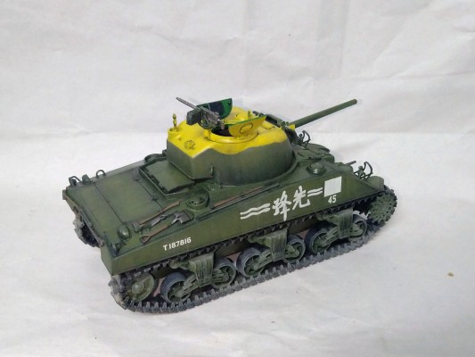 35190 1/35 美国 M4 谢尔曼 中型坦克 初期型