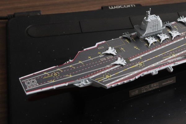 编号:8601 1/2000 中国海军 003型航空母舰 福建舰 涂装完成品