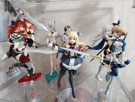 HPM 乡下大叔成为剑圣 露西·戴亚蒙德