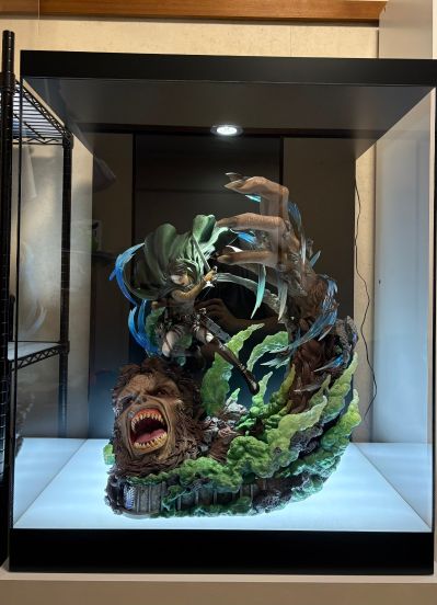 UPMAOT-02S 进击的巨人 利威尔 VS 兽之巨人