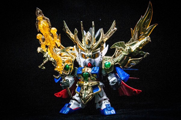 BB戦士 三国伝 动画版 046 真 翔烈帝 龍装 刘备高达・天玉鎧 蒼龍