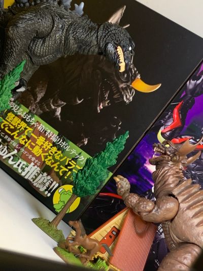 特摄转轮系列 No.004 弗兰肯斯坦大战地底怪兽 巴拉贡