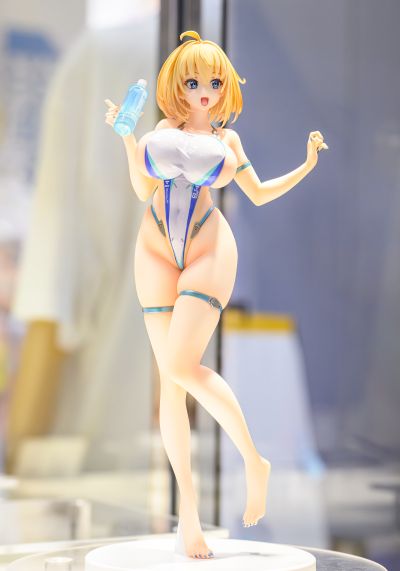 兔女郎服装计划 索菲亚· F· 希琳 高叉泳装版