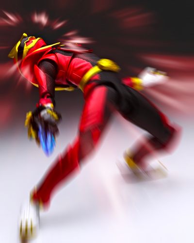 S.H.Figuarts 豪兽狼（首发专属战队指环配套版）